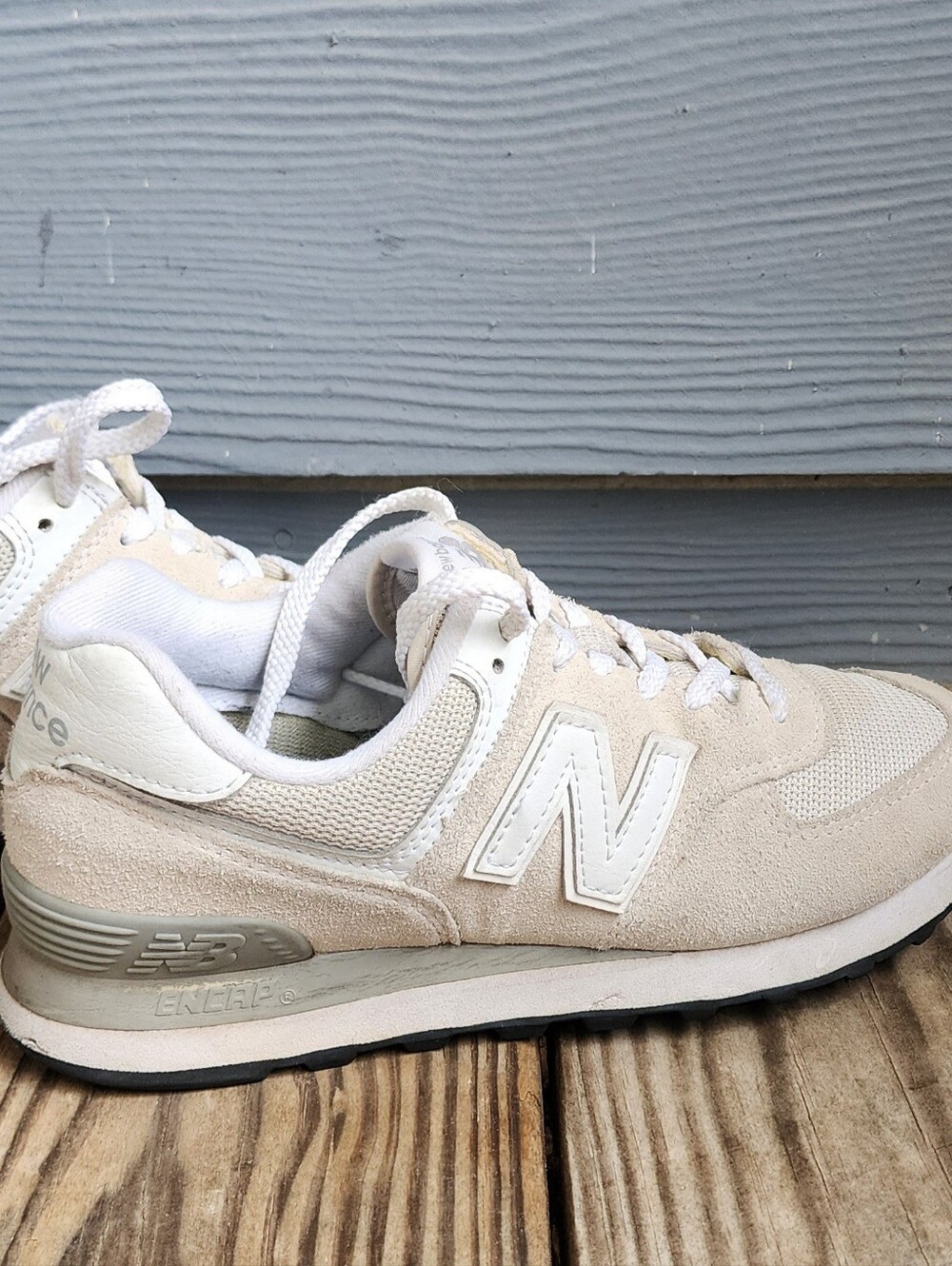 New Balance 574 Off White Cream Beige Suede Mesh Athletic Running Shoes Size 6